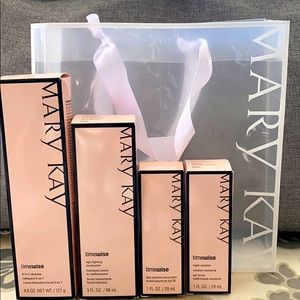 Mary Kay Timewise set (New) normal-to dry